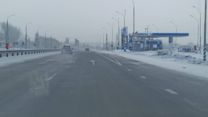 В Магнитогорске водителей предупредили о сильном ветре и нулевой видимости