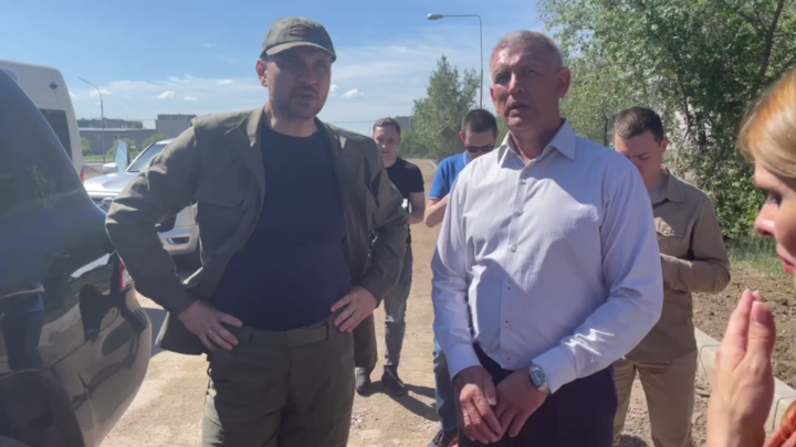 Осипов заявил о неправильных приоритетах при ремонте дорог в Краснокаменске