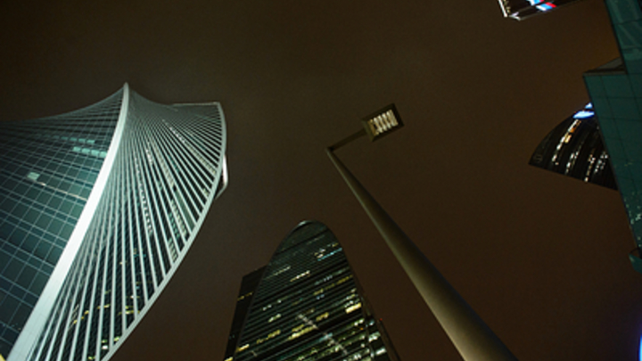 Русский бейсджампер-экстремал разбился во время прыжка в Дубае