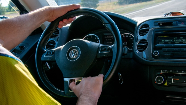 За таблеточку – лишение прав и штраф: Юрист напомнил водителям о запрещённых лекарствах