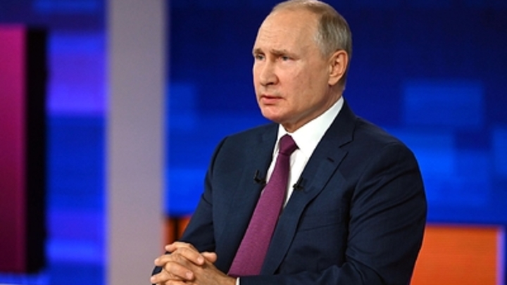 Когда пройдёт прямая линия Путина? В Кремле сослались на график президента