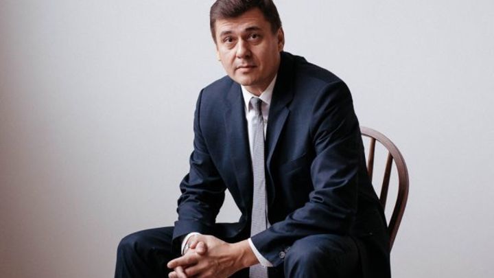 Челябинский областной суд рассмотрит жалобу на арест вице-мэра Олега Извекова