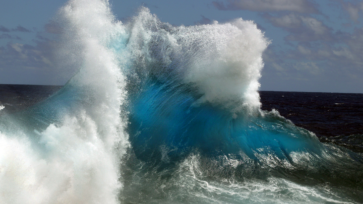 В Анапе спрогнозировали сильный ветер и шторм