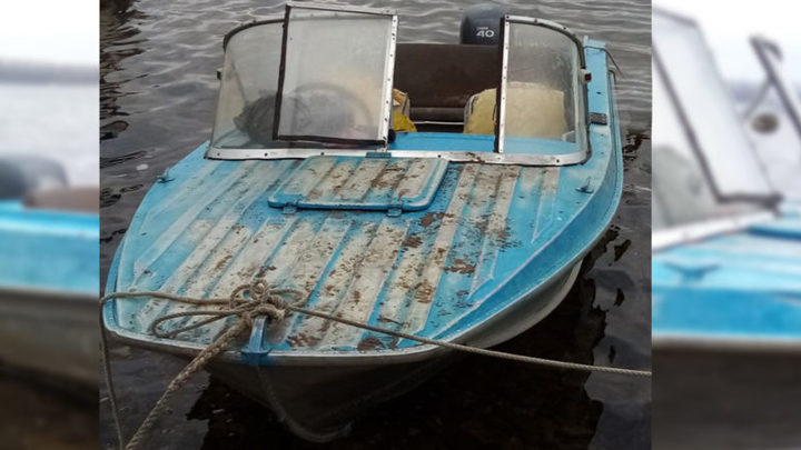 В Самаре нашли лодку с работающим мотором, к которой был привязан труп мужчины