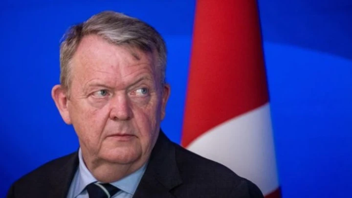 Глава МИД Дании закурил после напряженных переговоров с США по Гренландии