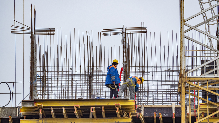 Подрядчики не укладываются в сметы: стоимость соцобъектов на Кубани резко подорожала