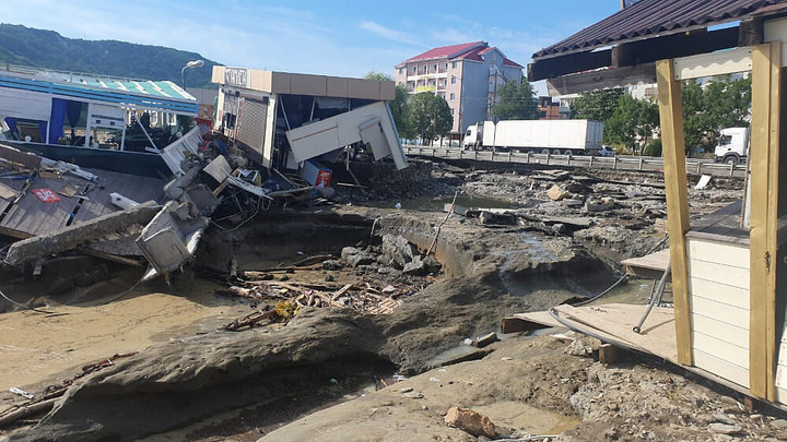 Паводковая ситуация в районах Кубани, где прошли сильные ливни, стабилизируется