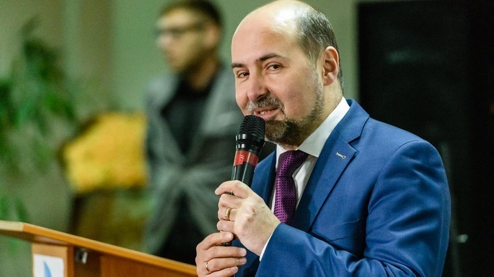 Директора сочинского санатория Знание Дмитрия Богданова поместили под домашний арест