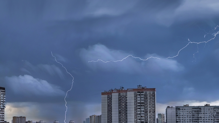 На Сочи надвигается непогода, экстренные службы переведены в режим повышенной готовности