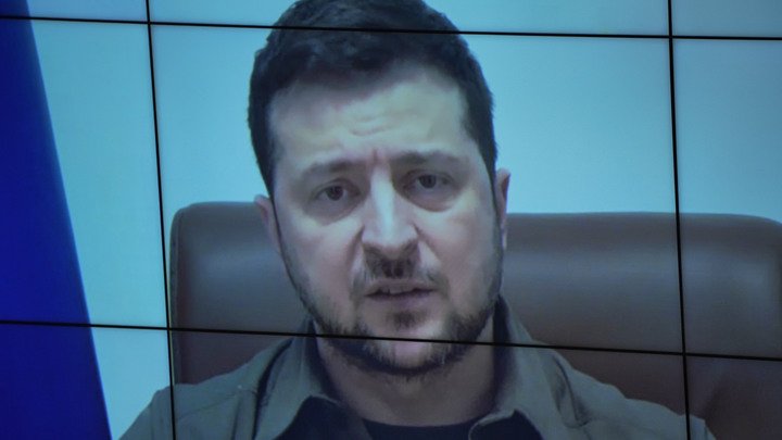 Зеленский, чтобы отвоевать Юг Украины, готов пожертвовать миллионом украинцев
