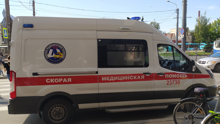 В Москве ищут 2000 медиков для работы в стационарных комплексах скорой помощи