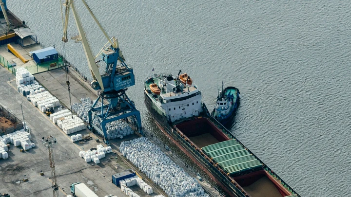 Иран покупает Астраханский порт. Это выгодно России? Плюсы и минусы сделки