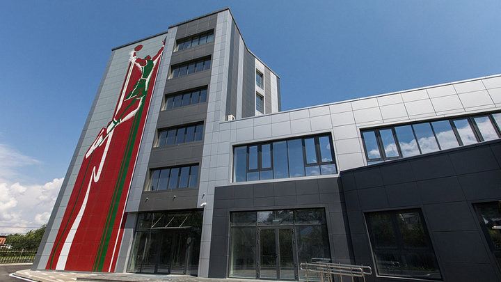 В Краснодаре открыли крупнейший в России баскетбольный центр