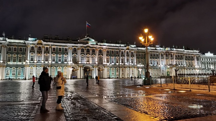 В Петербурге разыскивают пропавшую девочку: что случилось