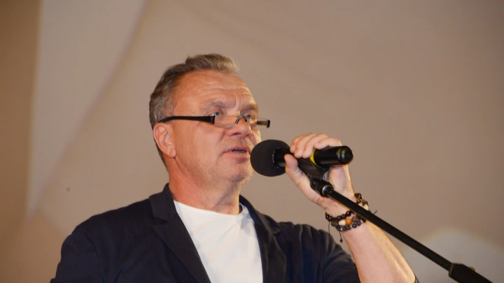 Игорь Мишин откровенно рассказал о голой вечеринке и обысках в своём доме