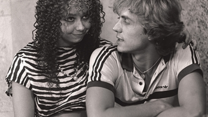 Дом из фильма Маленькая Вера уничтожен в Мариуполе бомбёжками ВСУ и нацбатов