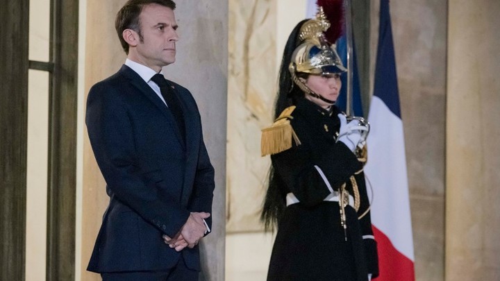 До взятия Парижа - три дня: Захарова напомнила наполеончикам историю