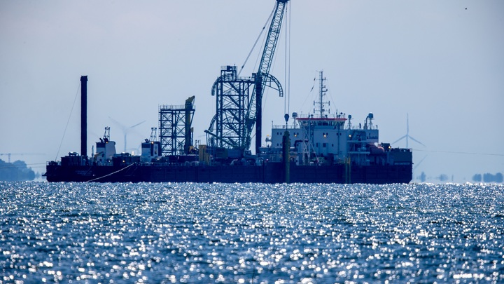 Новый удар по Северному потоку - 2: США ввели санкции против подрядчиков проекта