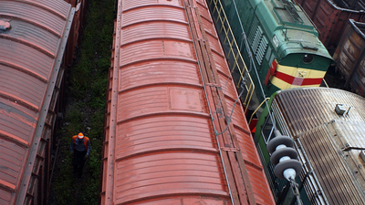 В 250 километрах восточнее Читы столкнулись два грузовых поезда