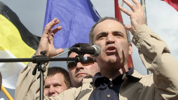 Шахматист Каспаров* в дамках - США готовы платить миллионы, лишь бы ненавидел Россию