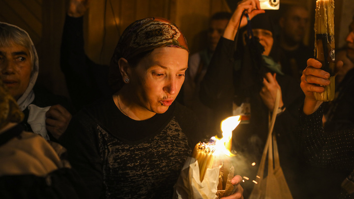 Наша вера - это не только Благодатный огонь: Отец Андрей Ткачёв успокоил всех православных