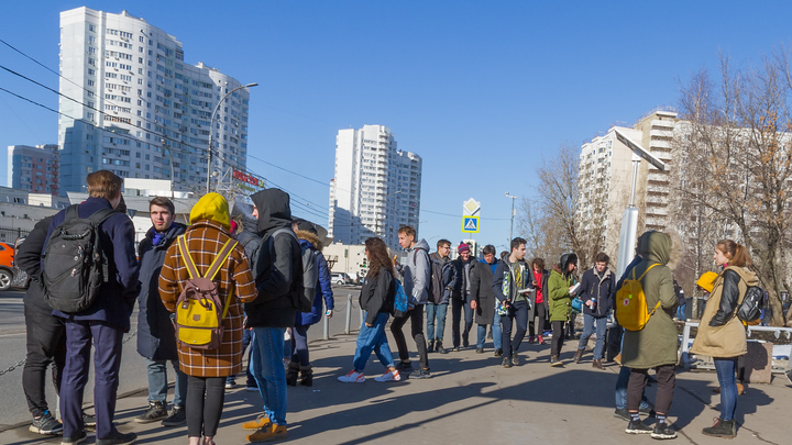 Вузам в России разрешили вводить QR-коды для студентов