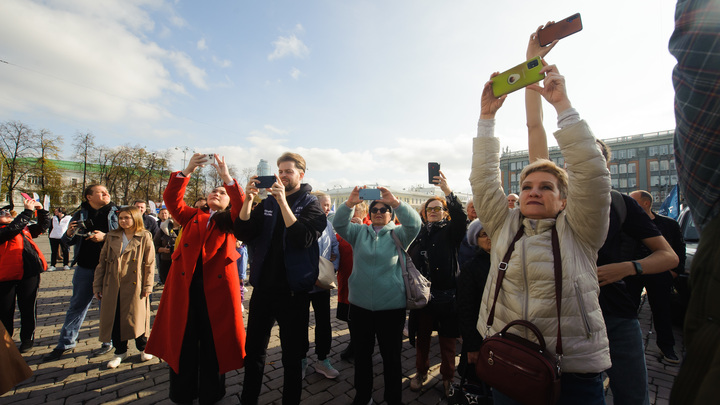 Центр Дублина перекрыт. Ирландия в огне из-за мигрантов