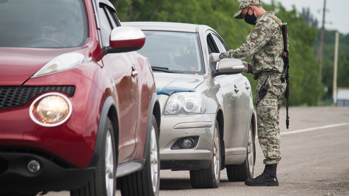 Проверяют машины, фотографируют документы. СБУ устроили облавы на русских в Николаеве