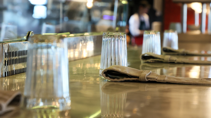 Мигранты из Средней Азии разгромили кафе на востоке Москвы - источник