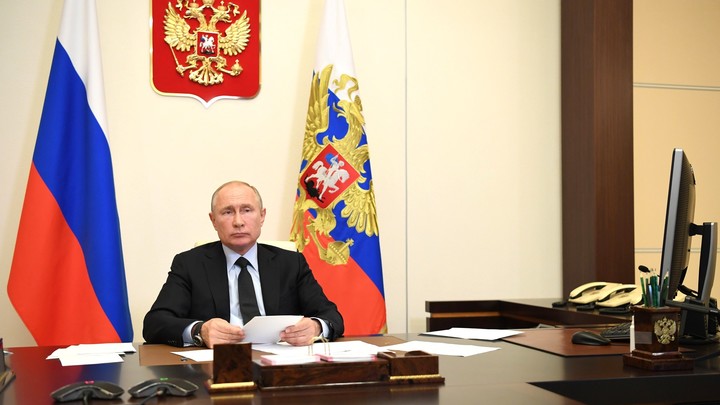 Песков в четырёх словах объяснил место японского подарка у Путина