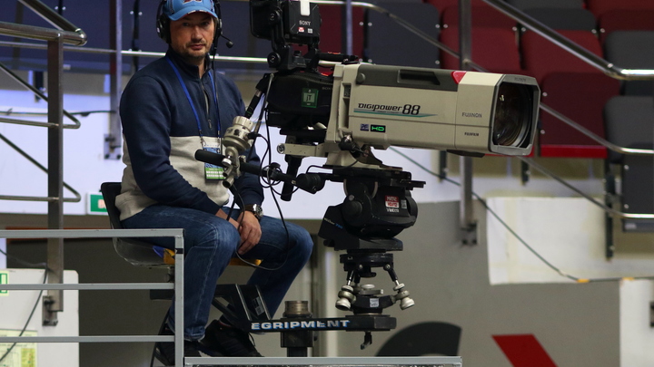 Комедию со сценой изнасилования крутят в кинотеатрах. Зрители опешили: Это ад!