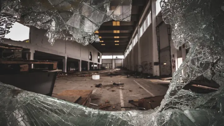 Хотел стать шахидом: В Петербурге задержан мигрант за оправдание теракта в Крокус Сити Холле