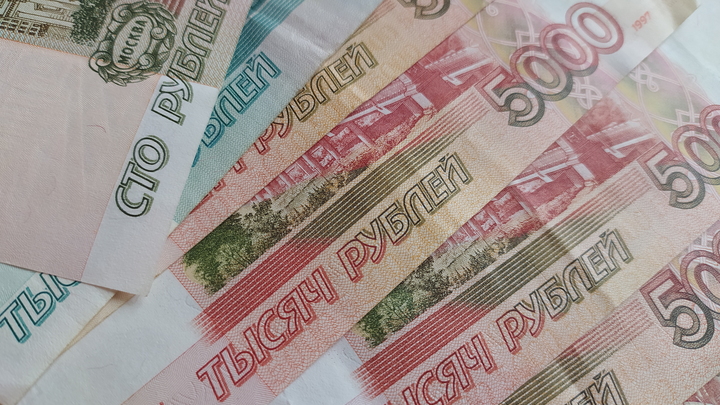 Житель Челябинска потратил 100 рублей и получил 20 миллионов