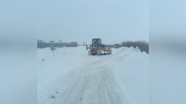 В Челябинской области трасса М-5 закрыта для фур из-за снегопада