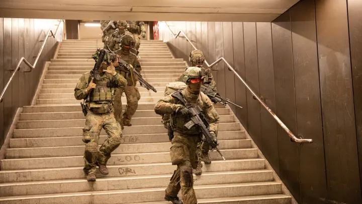 WSJ: Германия готова к переброске 800 тысяч солдат НАТО на восток в случае войны