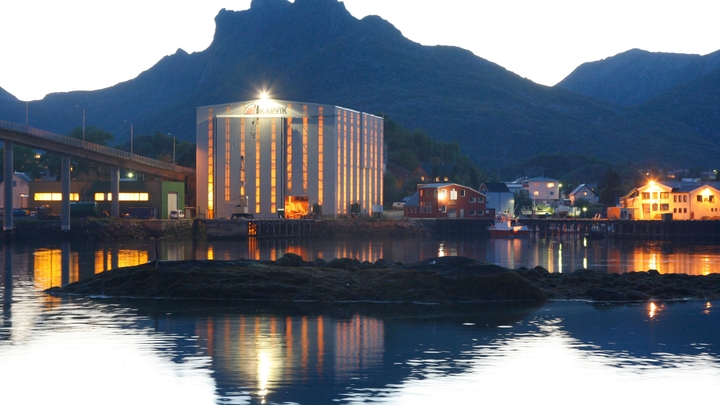 Почему в Киеве все такие грустные? Премьер-министр Норвегии проболтался