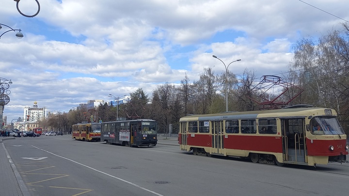 Власти Екатеринбурга предупредили о новых дорожных камерах в центре города