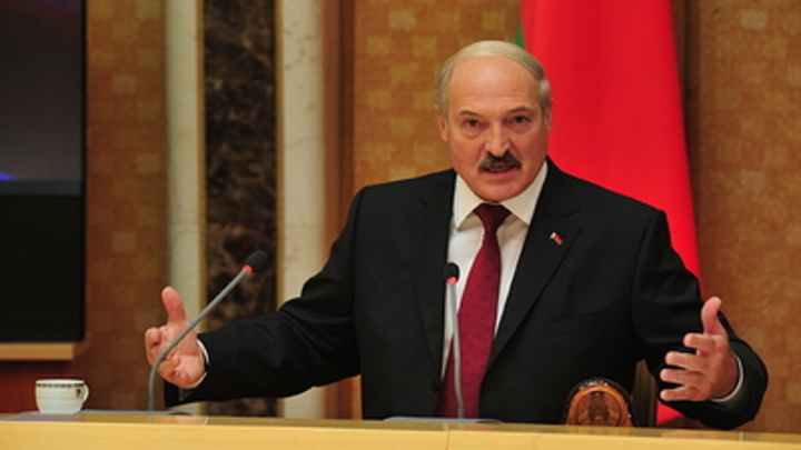 Лукашенко заявил о риске госпереворота в Белоруссии и 400 агрессивных боевиках