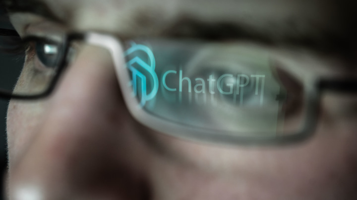 Учёный рассказал, почему зловещий ChatGPT часто ошибается