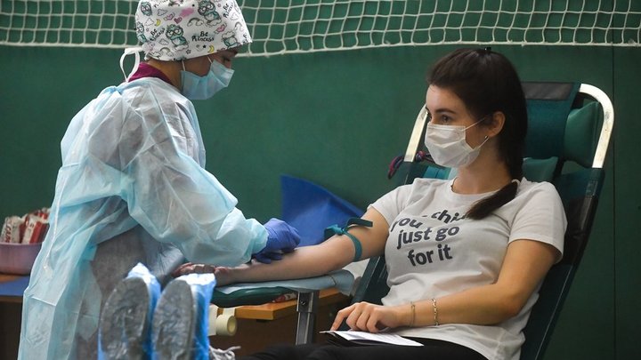 Откровения врачей: От коронавируса спасёт донорская плазма. Но не всех