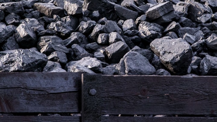 Почём уголь для народа? Жители Владимира могут купить чёрное топливо по адекватной цене