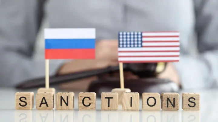 Запад намерен растоптать международное право: ЕС и США готовят новые санкции против Китая. Всё из-за России