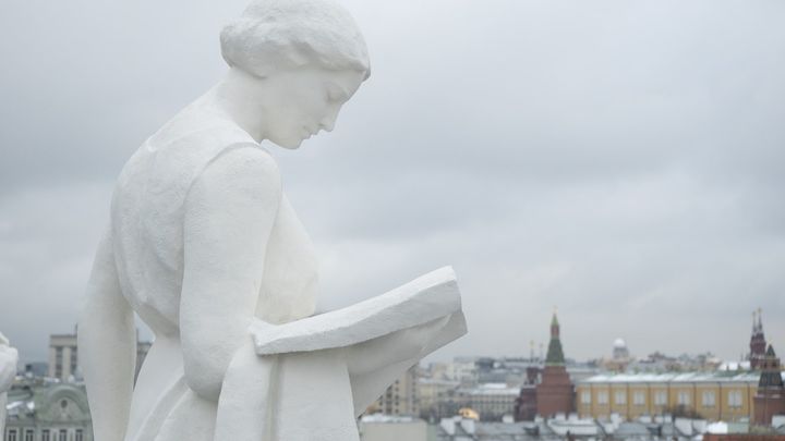 Собянин сообщил о завершении реставрации 22 скульптур Ленинской библиотеки