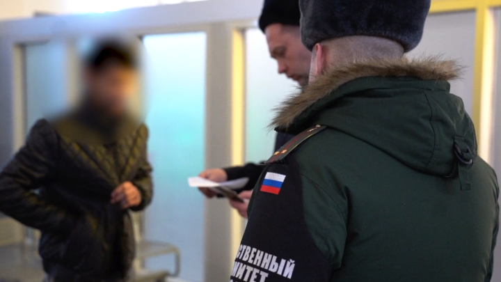 150 мигрантов попали под облавы силовиков в челябинском аэропорту