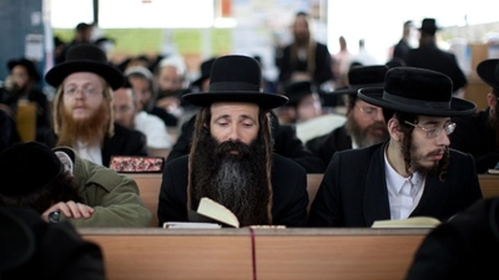 Режим Зеленского разместил военный объект в синагоге Умани: Разоблачение Минобороны