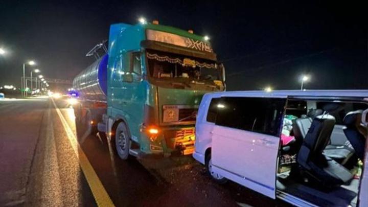 В Ростовской области на трассе произошла авария. Есть пострадавший ребёнок