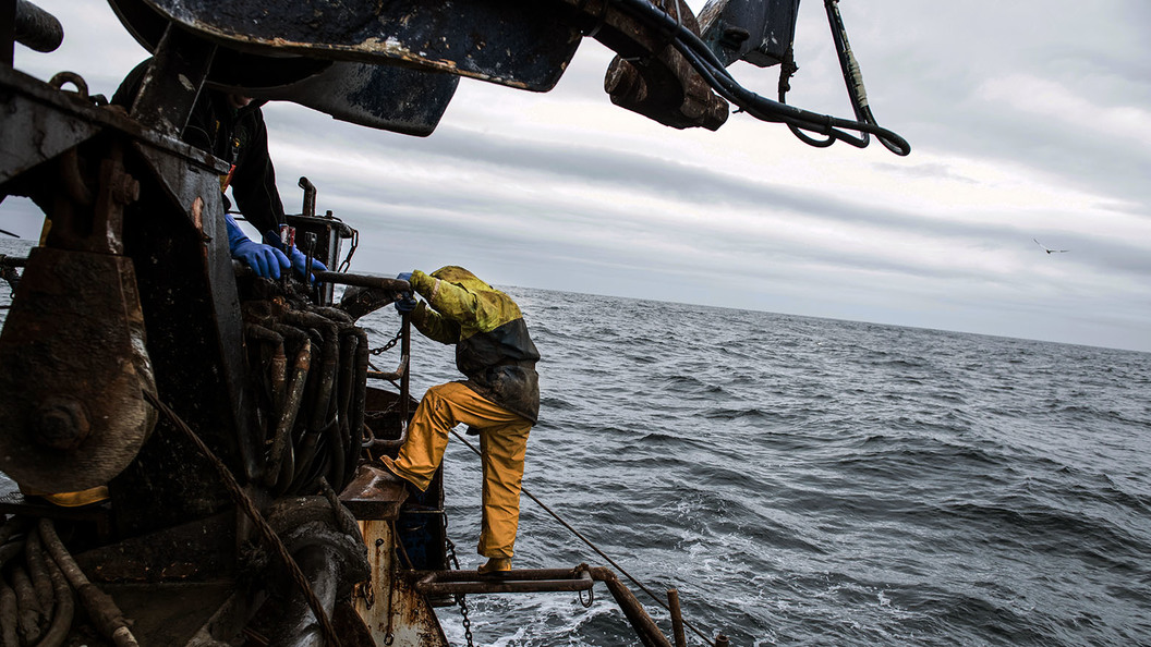 Бушующие моря заполняемые сосуда Бушующие моря заполняемые сосуда thumbnail