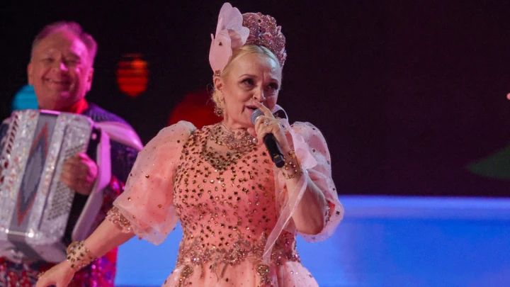 Девушку заставили напасть на Кадышеву. Прямо за сценой: Что известно об удушении