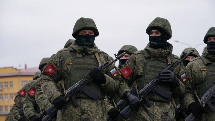 Парад Памяти 7 ноября 2023 в Самаре: где смотреть трансляцию онлайн, программа мероприятий