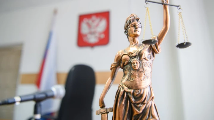 Комики Комиссаренко и Романов лишены гражданства – ФСБ